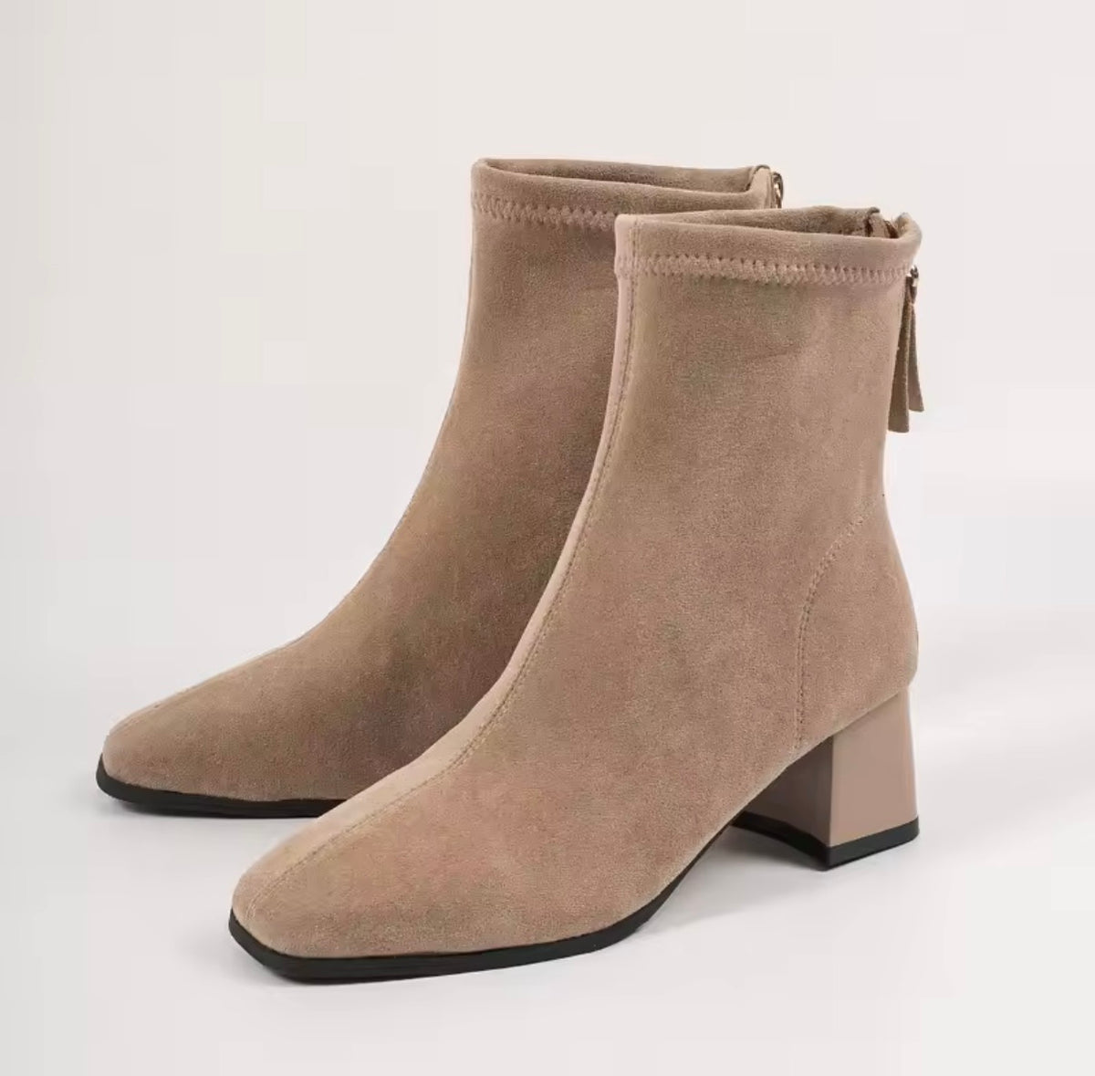 Nora | Classic Boots