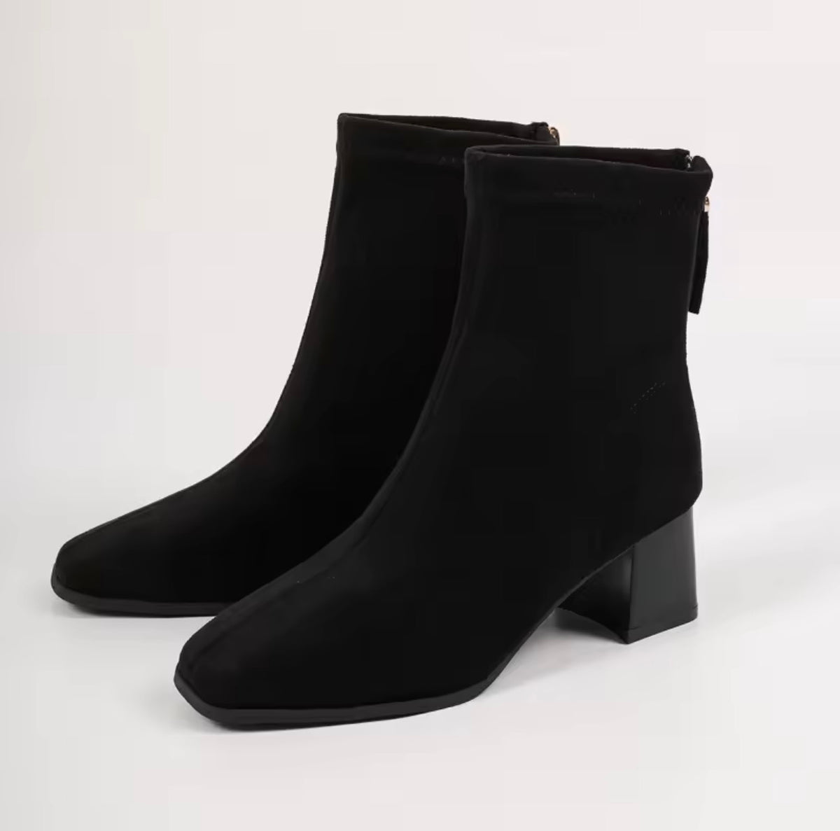 Nora | Classic Boots