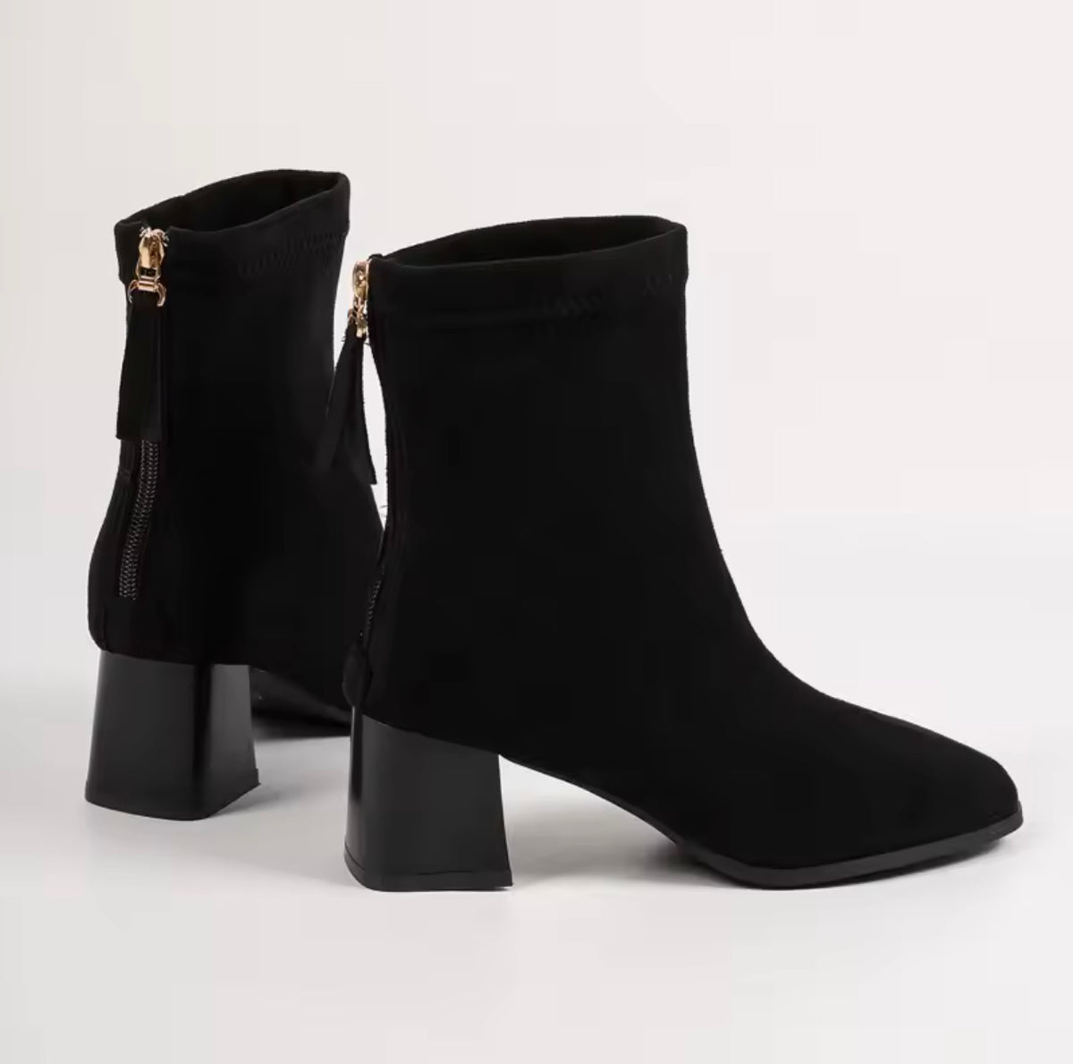 Nora | Classic Boots